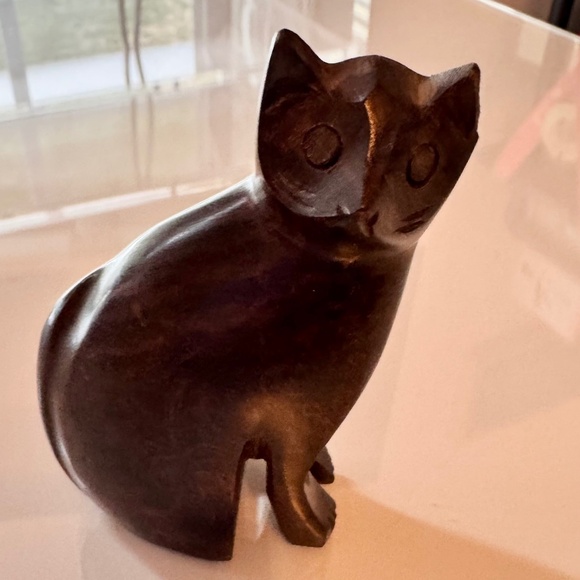 Other - Vintage Hardwood Cat Sculpture: Expressive Wood Carving Figurine